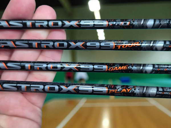 Yonex Astrox 99 series - Yonex Astrox 99 Pro, Tour, Game und Play Yonex Astrox 99 series - Yonex Astrox 99 Pro, Tour, Game und Play